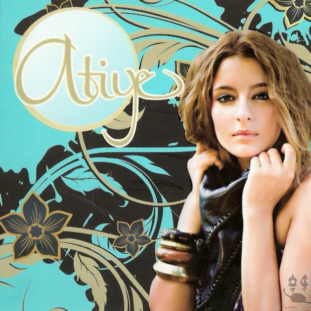 Deli Ya Fark m Ortada