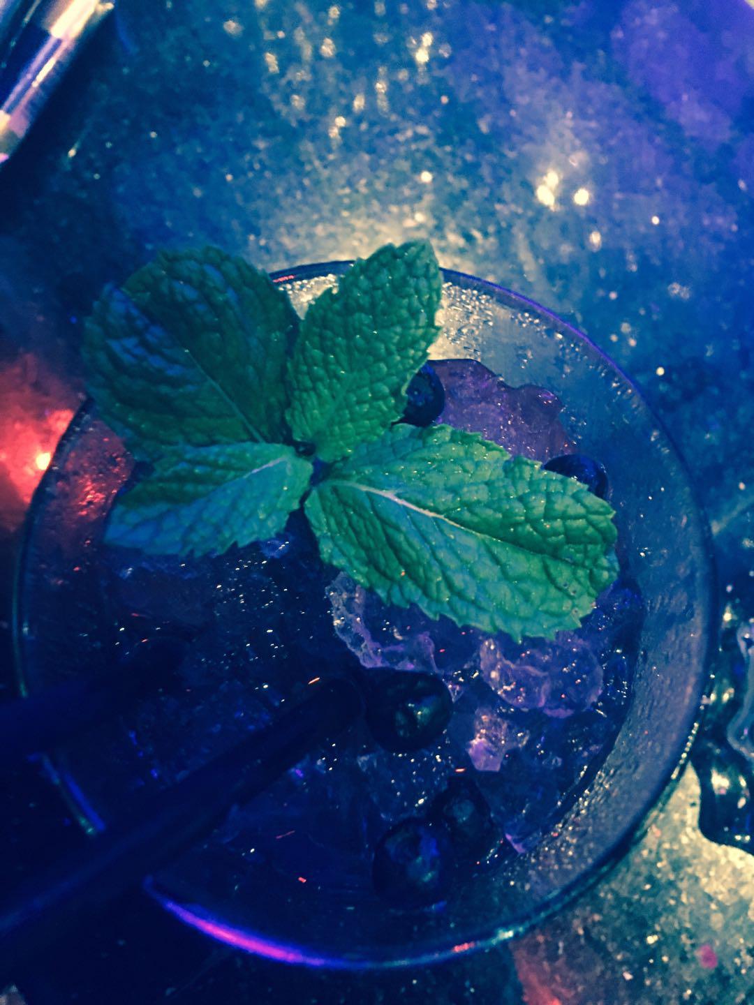 Mano Bebakhsh (Hich Eshkali Nadareh)