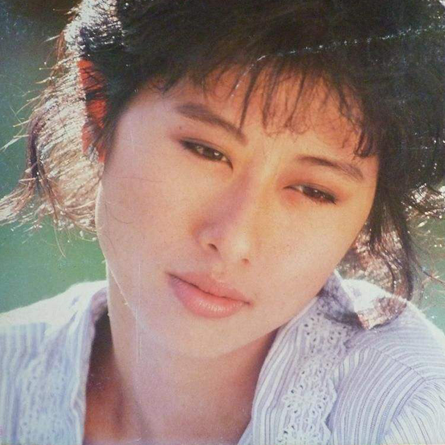 nv ren de ruo dian prod. by  jcb